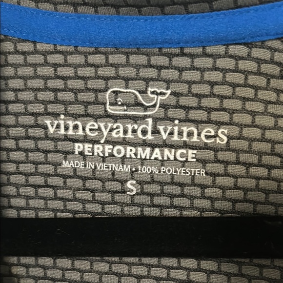 Vineyard Vines Gray Zip Up Sweater with Mock Neck - Picture 3 of 4